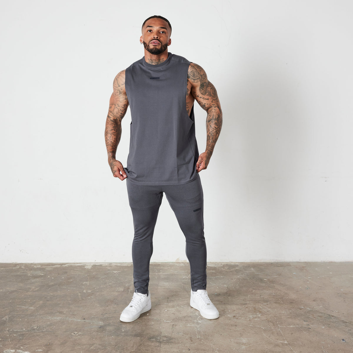 Vanquish Essential Denim Blue Oversized Sleeveless T Shirt 4枚目の画像