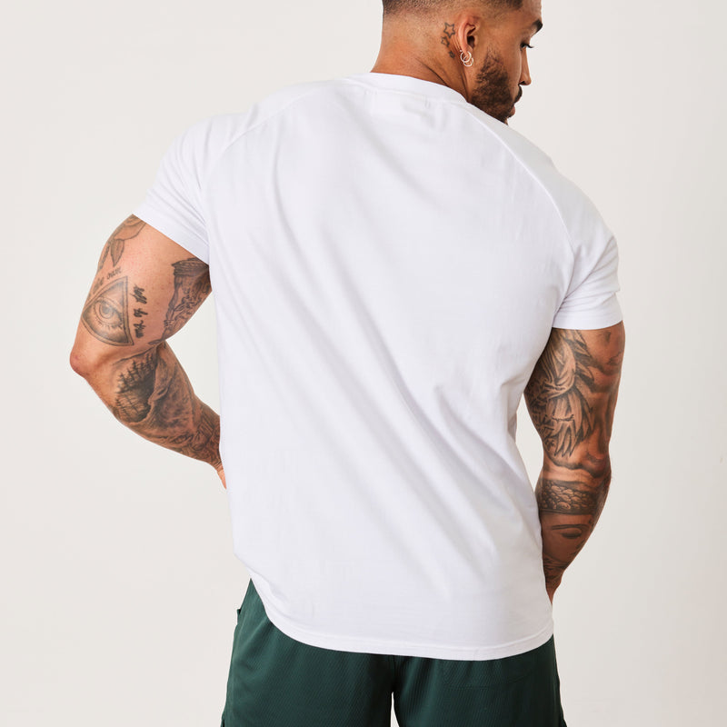 Vanquish BTY White Slim Fit Raglan T Shirt 4枚目の画像