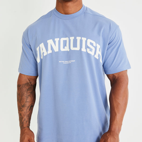 VANQUISH FITNESS Varsityモデル オーバーサイズTシャツ ウォッシュドブルー 国内発送 1枚目の画像