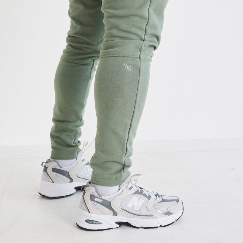 Vanquish Essential Green Tapered Fit Sweatpants 6枚目の画像