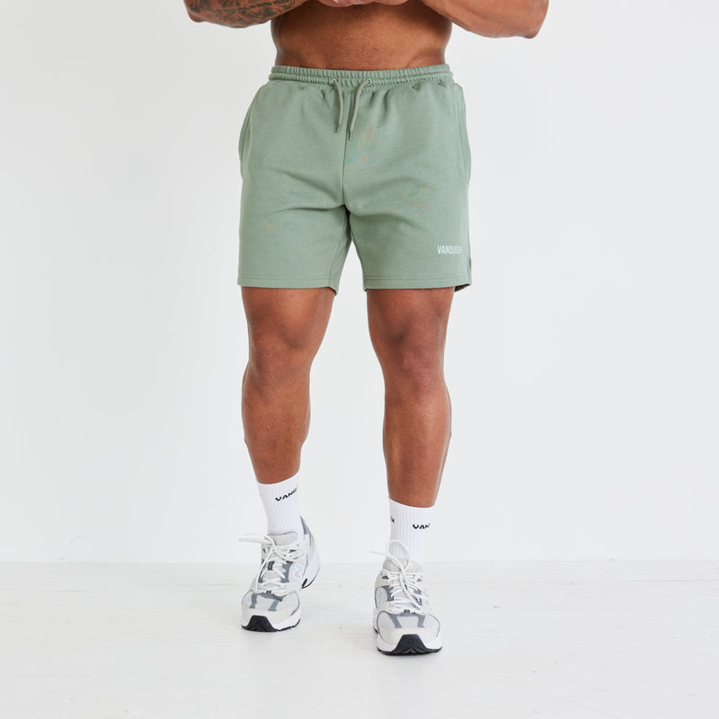 Vanquish Essential Green Regular Fit Shorts 1枚目の画像